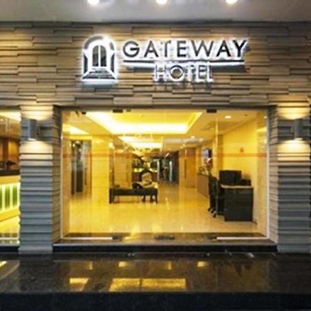 Gateway Hotel Bangkok Bagian luar foto